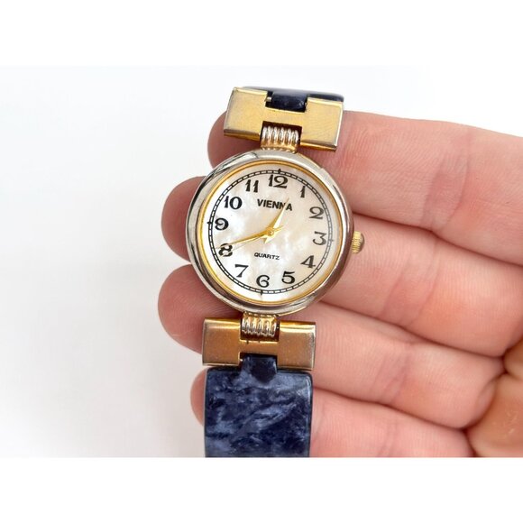 Vienna Blue & Gold T Mother of Pearl Dial Vintage Wristwatch - 24mm - WORKS! - Picture 8 of 10